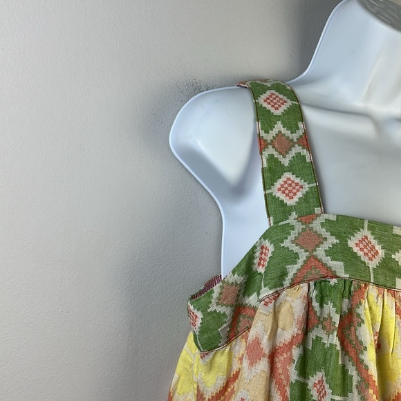 Colorful Geometric Patterned Tank Top - Picture 10 of 16